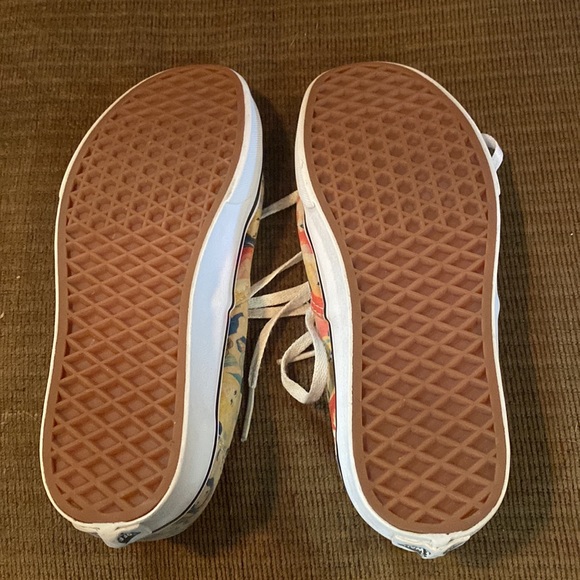 Disney princess x Vans sneakers size 7 mens 5.5 - Picture 5 of 5